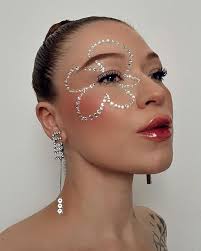 Kara Veith (karatlynn)