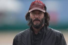 Keanu Reeves bonds with passengers after flight makes emergency landing