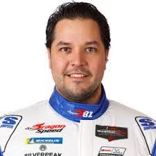 Eric Lux's Instagram, Twitter & Facebook