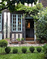 Pin By Renata And Jonathan On Country Life In 2020 Tudor Style Homes French House House Exterior