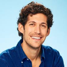 Andrew Morey (@AndrewcMorey)