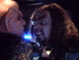 Doc Oho Reviews...: Deep Space Nine Season Three