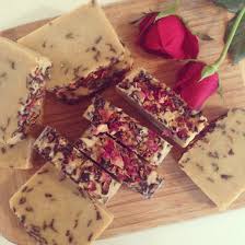 Homemade Soap With Roses And Vanilla Homemade Soap Recipes Soap Making Home Made Soap