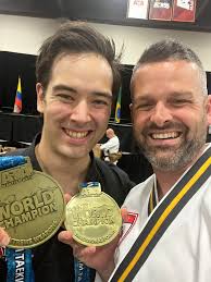 Congratulations to Austin Tang for crossing the 2200 USCF ratings threshold  and becoming Oregon's newest National Master. It's well deserved.