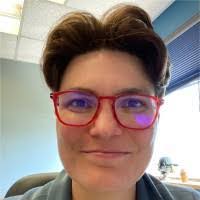 Sara Hegg's Instagram, Twitter & Facebook