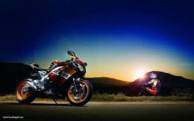 We have collected photographs of all the possible motorcycle brands. Super Bike Wallpapers Group 81