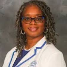 Malika Warner's Instagram, Twitter & Facebook