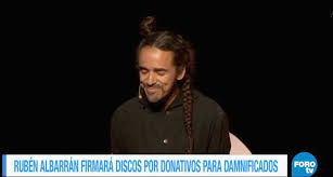 Ver más ideas sobre tacuba, cafe, diseño gráfico. Foro Tv On Twitter Este Dia El Cantante De Cafe Tacuba Ruben Albarran Firmara Discos A Cambio De Donativos Para Damnificados Matutinoexpress Https T Co Udn2hzykrq