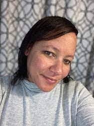 Tina Spraggins's Instagram, Twitter & Facebook