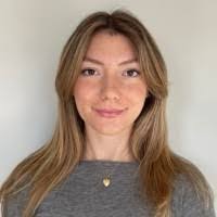 Perri Pierre's Instagram, Twitter & Facebook