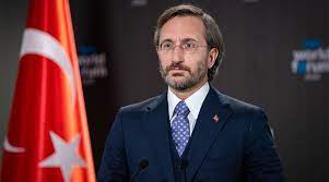 İletişim başkanı fahrettin altun, orman yangınlarıyla ilgili sosyal medyada yapılan paylaşımlara ilişkin açıklamada bulundu. Fahrettin Altun Un Paylasimlarini Yayan Sahte Hesap Ordusu Ortaya Cikti