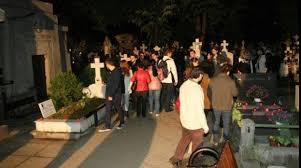 Administraţia străzilor bucureşti, administraţia lacuri, parcuri şi agrement bucureşti, administraţia cimitirelor şi crematoriilor umane şi administraţia fondului imobiliar îşi încetează activitatea şi se desfiinţează ca persoane juridice în termen de 90 de zile de la data intrării în vigoare a prezentei. Noaptea Muzeelor Bucuresti 2016 Ce PoÅ£i Vizita La Cimitirul Bellu Si Muzeul Bucuresti B365