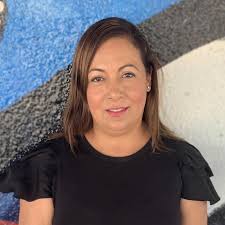 Joanne Villa's Instagram, Twitter & Facebook