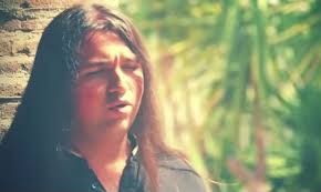 Andrea Melissano nato a Foggia il 25/03/2002 è un cantante e pianista  foggiano. Nel 2019 ha debuttato alla 1° edizione del Geometra Sognante ad  Orta Nova e da li partecipa ogni anno