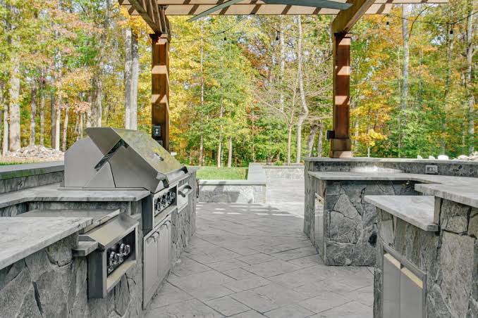 How Much Does an Outdoor Kitchen Cost You? – XO Appliance