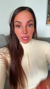 Videos von Esmeralda Sanchez (@esmeraldaibiza) mit sonido original