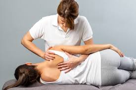 Doctor Of Osteopathic Medicine D O Salary And Information Doctor Of Osteopathic Medicine Doctor Of Chiropractic Best Chiropractor