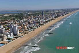 Benedici ia chiesa, che tu hai amato e hai servito e hai guidato, spingendola coraggiosamente sulle vie del mondo per portare gesu a tutti e tutti a gesu. San Giovanni Battista Santo Patrono Di Jesolo Il Programma Della Giornata