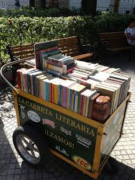 The Book Cart By Adventures57 Como Es Que No Existe Una Donde Vivo La Quierooo Books Little Library Little Free Libraries