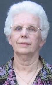 Linda Mallow's Instagram, Twitter & Facebook