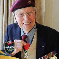 Pte, David Whiteman 181st Airlanding Field Ambulance,att to 1st Airlanding  Light Regt, R.A. EVACUATION DAY On the night of Monday 25th Sept., David  evacuated across the river with men of the Royal