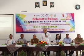 Dari segi format serta tulisan yang baik dan benar pada. Pelaksanaan Ukk Kemaritiman Bersertifikat Kompetensi Bnsp