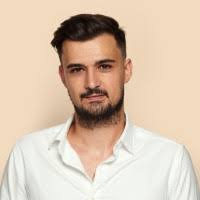 500+ "Bakó" profiles