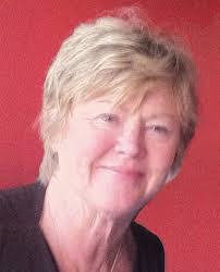 Bonnie Greenwell's Instagram, Twitter & Facebook