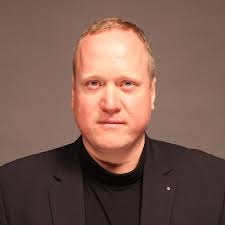 Gemeinsam mit Anwälten, Programmierern, Insurance und uns Legal Techs auf  einer Yacht.