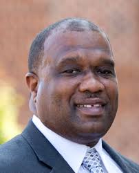 Hunter retires amid audit