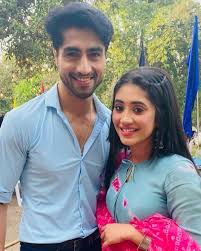 Zeba- Taha Wedding Reception:Shivangi Joshi & Mohsin Khan Look Colour-  Coordinated At Wedding - Youtube