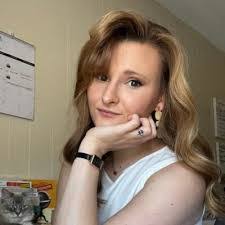 Tiffany Han's Instagram, Twitter & Facebook