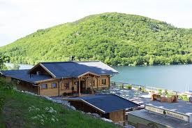 It has the 2nd largest area (behind the forggensee), and the 3rd largest volume (behind the bleilochstausee and rurstausee). Waldeck Am Edersee Top Platz De