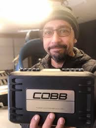 Deron Anderson's Instagram, Twitter & Facebook