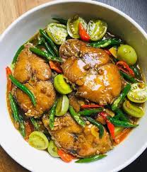 Berbagai olahan ikan tongkol tetap laku ketika di hidangkan di berbagai warung makan, salah satunya dengan cara di masak gulai dengan bumbu tauco. Dapur Sehat Resep Ikan Tenggiri Tauco Cabe Hijau Facebook