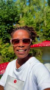 ahoj deti! tady tonička! i’m playing this weekend with the stylists at  vinobraní in znojmo and prague! catch us tomorrow in znojmo at 21h (  @znojemskevinobrani.cz ) and sunday afternoon in prague ( ...