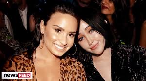 I don't know if she writes her own songs but man they're deep and relatable. Demi Lovato Noah Cyrus Dating Situation Explained Youtube