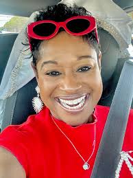 Happy Beautiful and Blessed Birthday to our Booker T Washington H.S  Homecoming Queen 1981, (YaAnn Carter) Mrs. YaAnn Simon