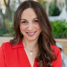 Tiffany Mckinnon's Instagram, Twitter & Facebook