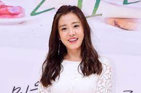 Add interesting content and earn coins. Park Eun Hye Announces Divorce From Husband Soompi