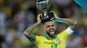 ♦ incluye el texto para tu trofeo +1,20eur. Juegos Olimpicos Tokio 2020 Dani Alves Espero Poder Alcanzar Los 50 Titulos Antes De Retirarme Y Espero Que Esa Cifra Incluya El Mundial Marca