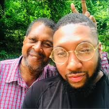 The beautiful Taylor Swift then and now. 😍