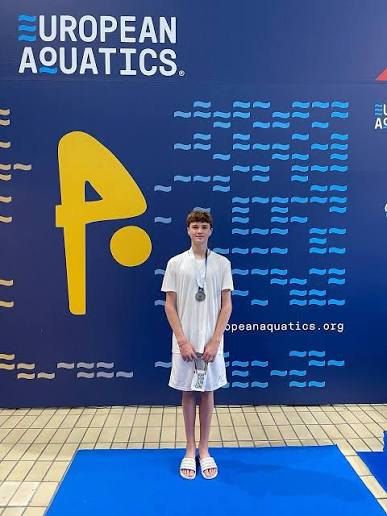 🥈Белорус завоевал серебро Чемпионата Европы по прыжкам в воду Пацкевич  Тимофей - спортсмен юниорской команды РБ по прыжкам в воду взял серебряную  медаль с вышки на Чемпионате Европы в г. Афины (Греческая