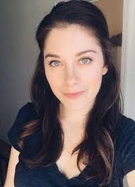 Elizabeth Alderfer: Age, Height, Husband, Parents & Family