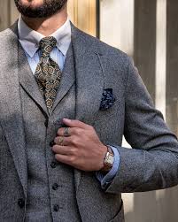 Top 10 avis costumes demi mesure 2021. Costume 3 Pieces En Demi Mesure Scavini Tailleur Facebook