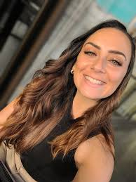 Una mujer debe ser dos cosas: quien ella quiera y lo que ella quiera" En  este día de la mujer conmemoro a todas aquellas que han luchado por los  derechos de los