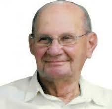 Deborah Sandman's Instagram, Twitter & Facebook