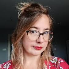 Emily Keenan's Instagram, Twitter & Facebook