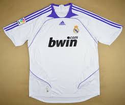 Raul gonzalez in 2007 real madrid uniform. 2007 08 Real Madrid Shirt L Football Soccer European Clubs Spanish Clubs Real Madrid Classic Shirts Com
