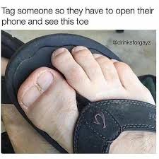 Ihatetheinternet Whodidthis Ptcares Vlogger Vlog Blogger Blog Humor Funny Lol Lol Lmao Lmao Lmbo Lmbo Toes Memes Funny Images Funny Pictures